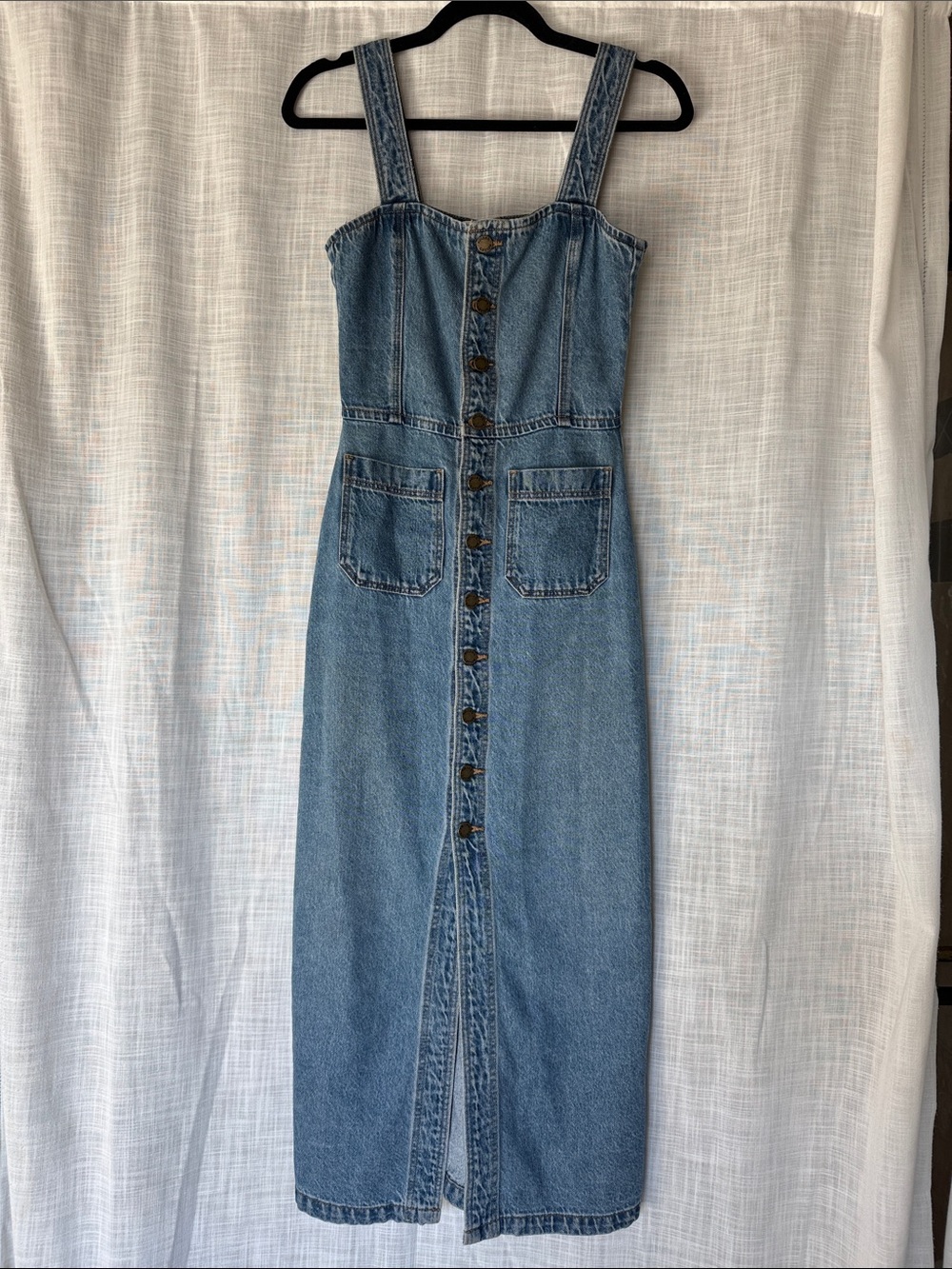 Rolla’s denim overall dress